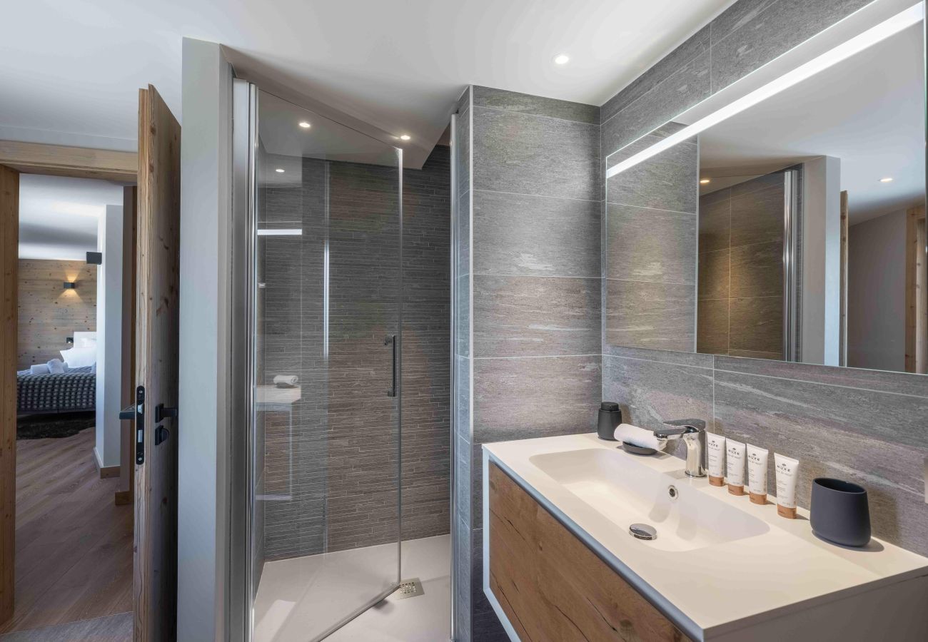 Apartment in Courchevel - Winter Courchevel -- Phoenix 205