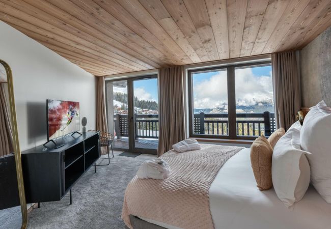 Apartment in Courchevel - Winter Courchevel -- Le Sirio, SKI IN OUT, 8pax Apartment in Courchevel - Winter Courchevel -- Le Sirio, SKI IN OUT, 8pax