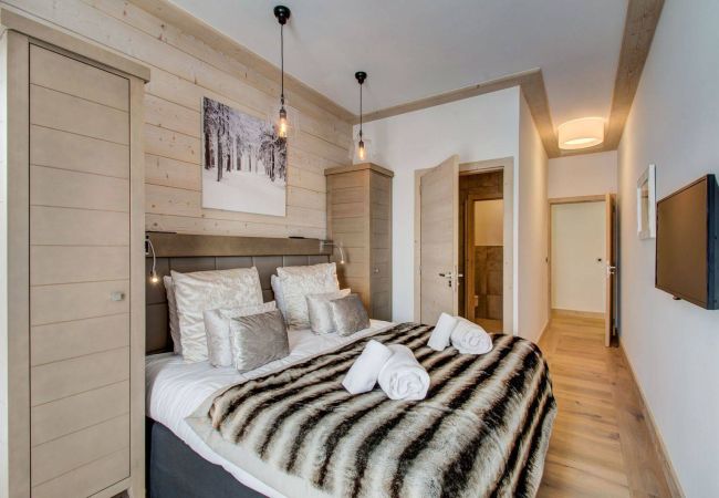 Apartment in Courchevel - Winter Courchevel -- Carre Blanc 361 de standing Apartment in Courchevel - Winter Courchevel -- Carre Blanc 361 de standing