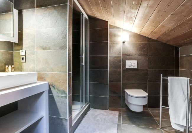 Apartment in Courchevel - Winter Courchevel -- Carre Blanc 250 de standing Apartment in Courchevel - Winter Courchevel -- Carre Blanc 250 de standing