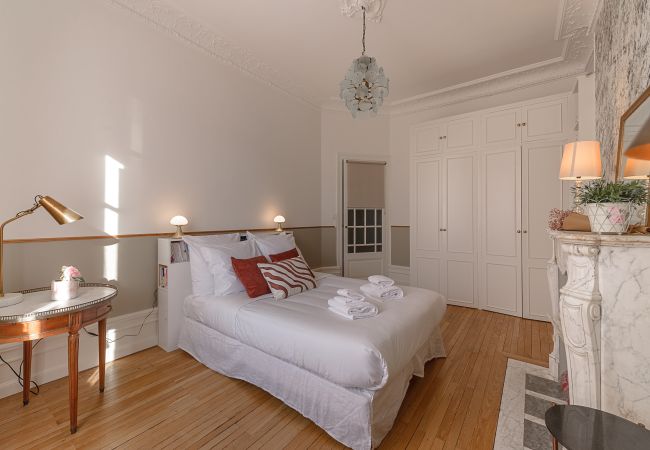 Apartment in Annecy - ANNECY - Le Bel Epoque, coeur du centre-ville Apartment in Annecy - ANNECY - Le Bel Epoque, coeur du centre-ville