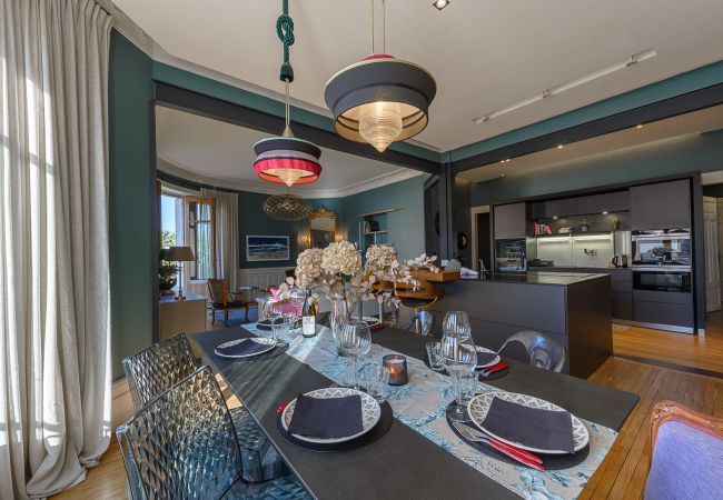 Apartment in Annecy - ANNECY - Le Bel Epoque, coeur du centre-ville Apartment in Annecy - ANNECY - Le Bel Epoque, coeur du centre-ville