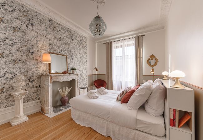 Apartment in Annecy - ANNECY - Le Bel Epoque, coeur du centre-ville Apartment in Annecy - ANNECY - Le Bel Epoque, coeur du centre-ville