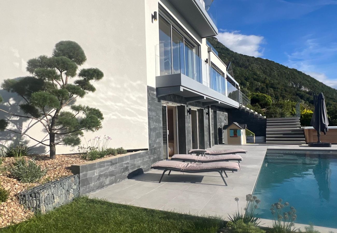 Villa in Annecy-le-Vieux - ANNECY-Villa Paradise*****  Vue, Piscine, Jacuzzi