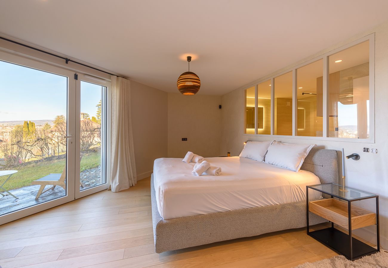 Villa in Annecy-le-Vieux - ANNECY-Villa Paradise*****  Vue, Piscine, Jacuzzi