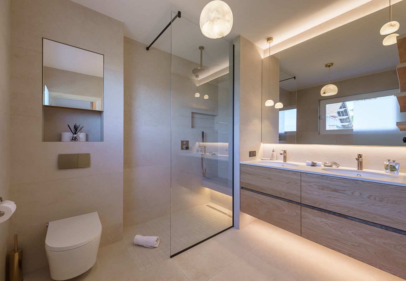 Villa in Annecy-le-Vieux - ANNECY-Villa Paradise*****  Vue, Piscine, Jacuzzi