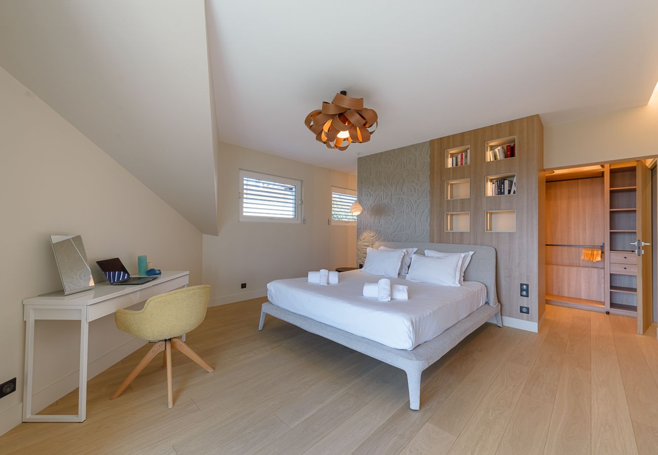 Villa in Annecy-le-Vieux - ANNECY-Villa Paradise*****  Vue, Piscine, Jacuzzi