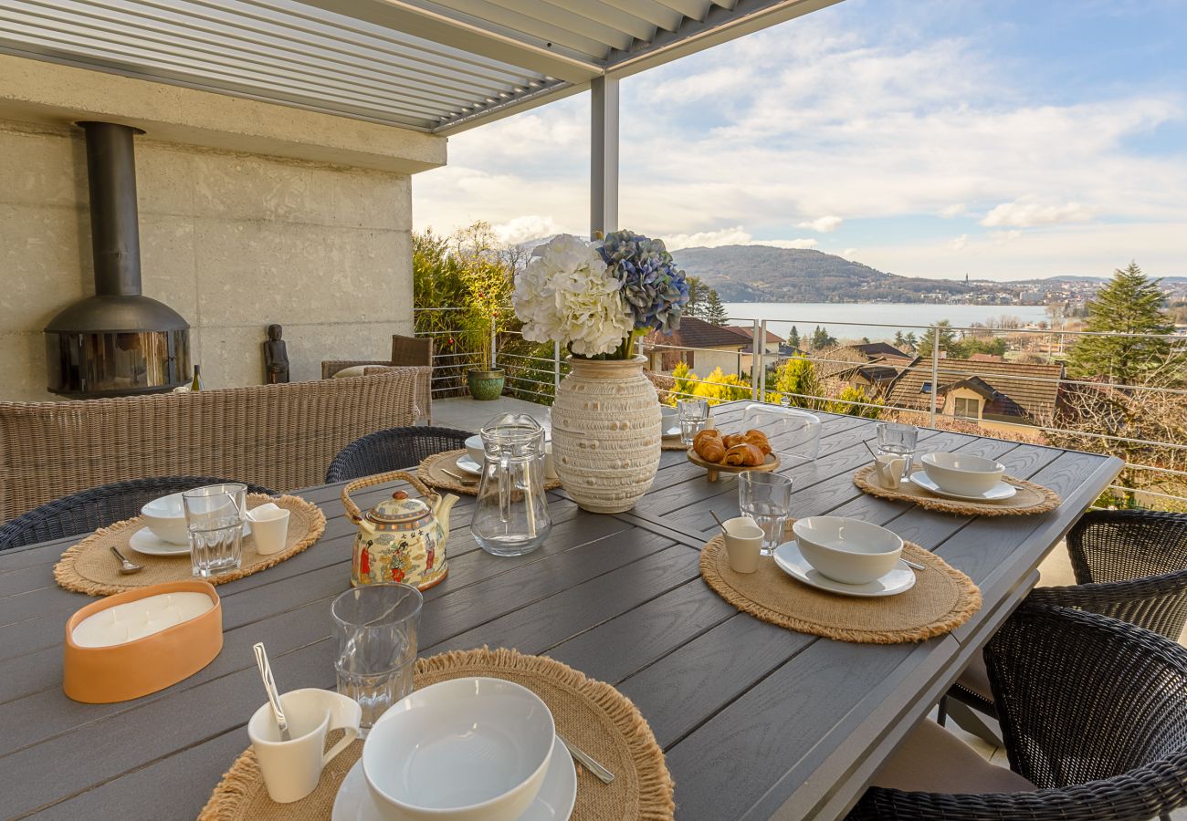Villa in Annecy-le-Vieux - ANNECY-Villa Paradise*****  Vue, Piscine, Jacuzzi