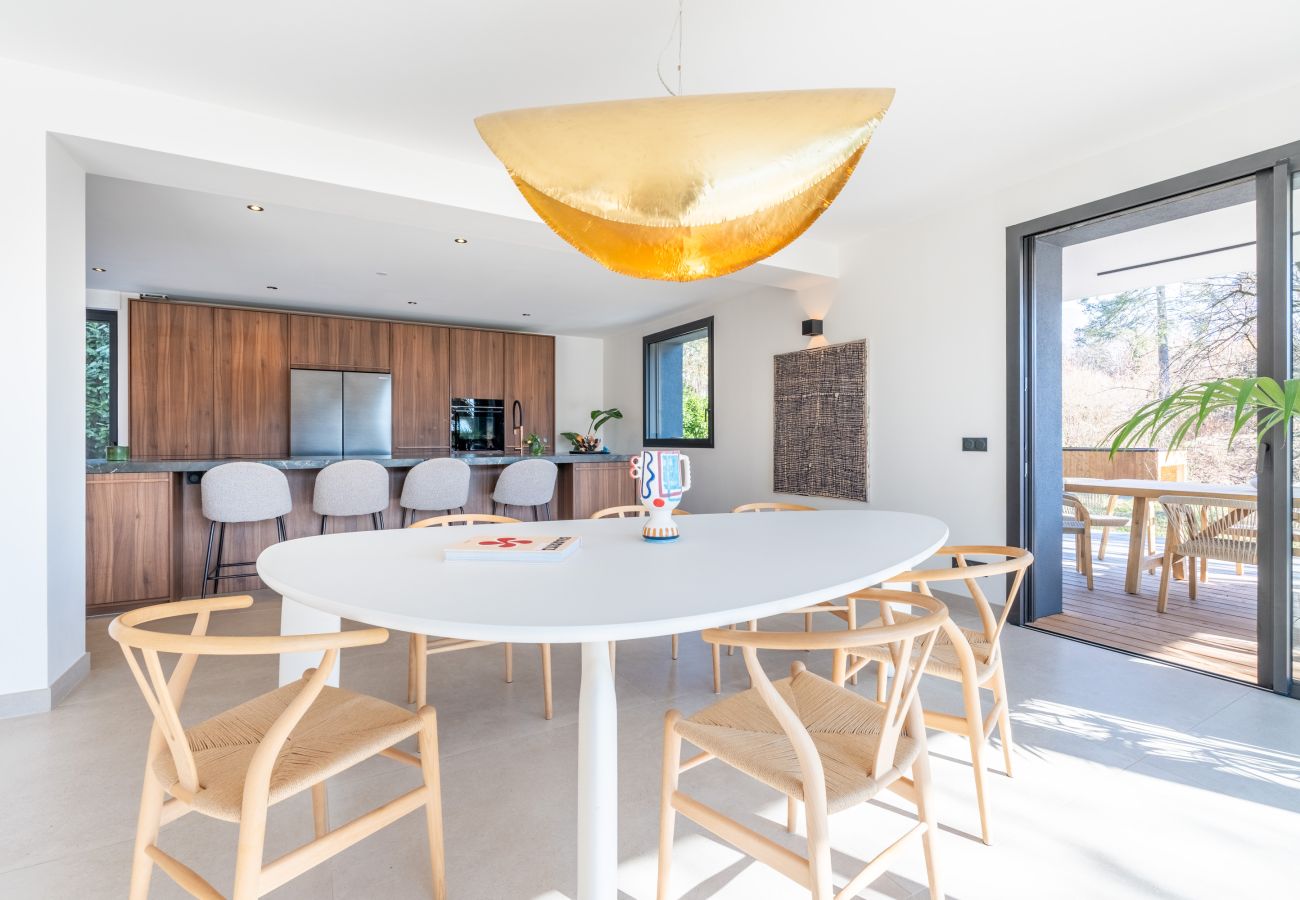 Villa in Menthon-Saint-Bernard - MENTHON- Villa W Architecte 2 pas du lac