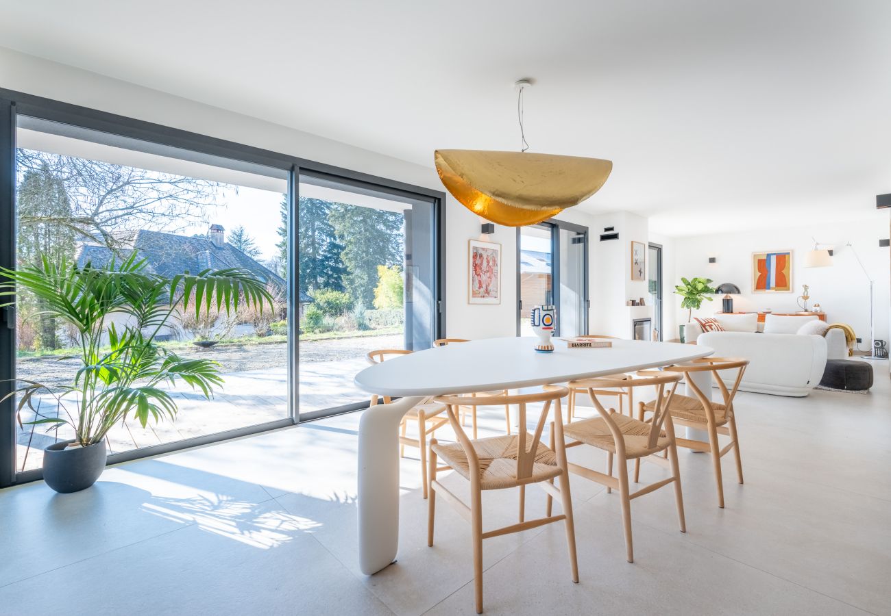 Villa in Menthon-Saint-Bernard - MENTHON- Villa W Architecte 2 pas du lac