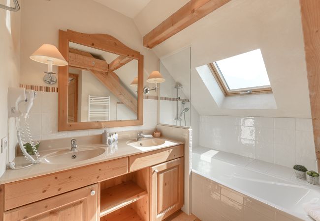 Apartment in Duingt - BAIE DES VOILES - #206 DUPLEX 3ch vue lac Apartment in Duingt - BAIE DES VOILES - #206 DUPLEX 3ch vue lac
