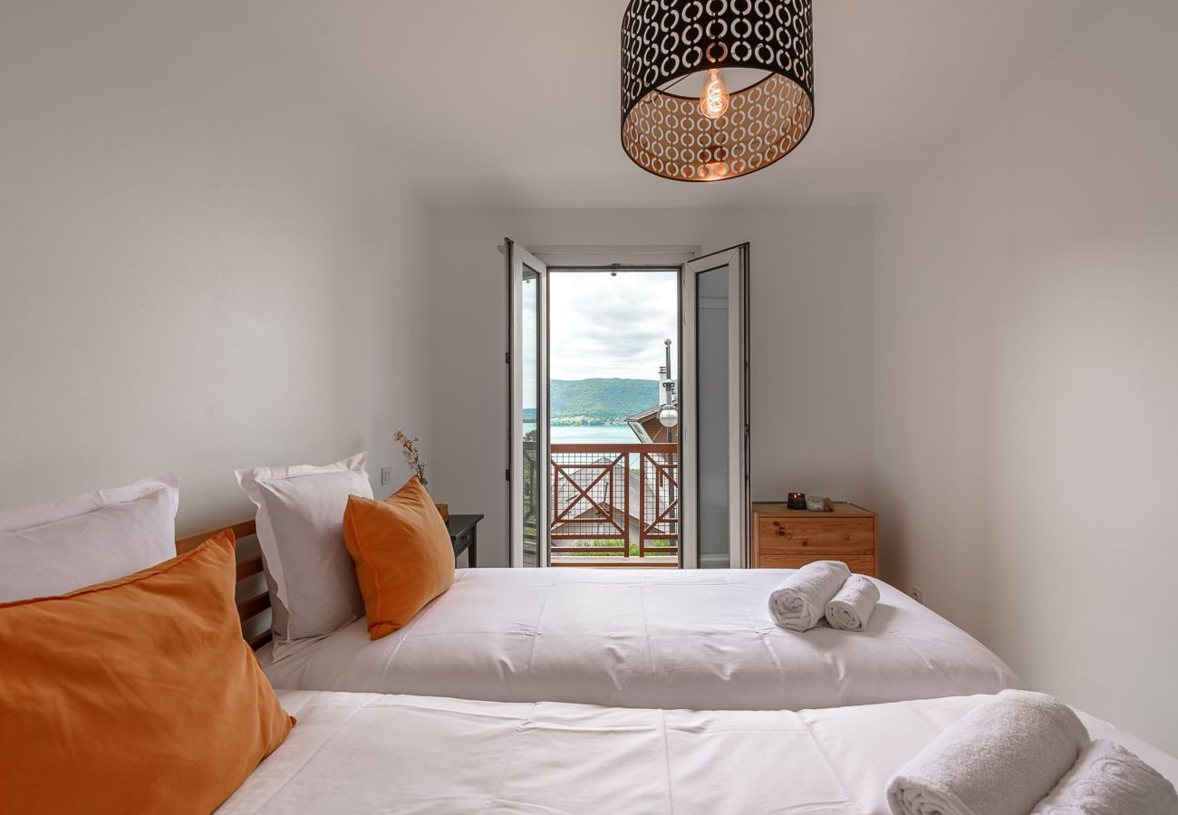 Apartment in Veyrier-du-Lac - VEYRIER - Le Cocon du Veyrier, 2ch