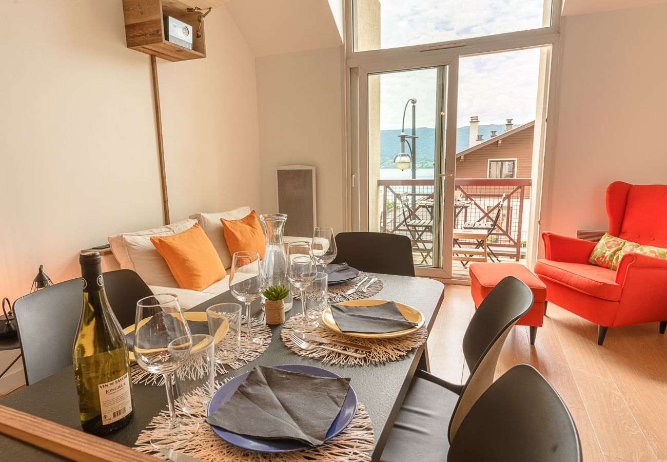 Apartment in Veyrier-du-Lac - VEYRIER - Le Cocon du Veyrier, 2ch
