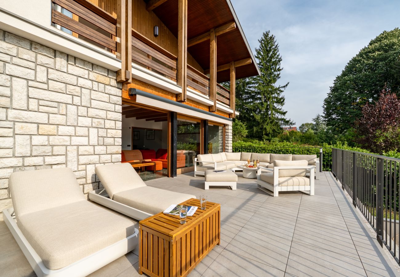Villa in Veyrier-du-Lac - VEYRIER - Villa Jade, plage privée, 14p