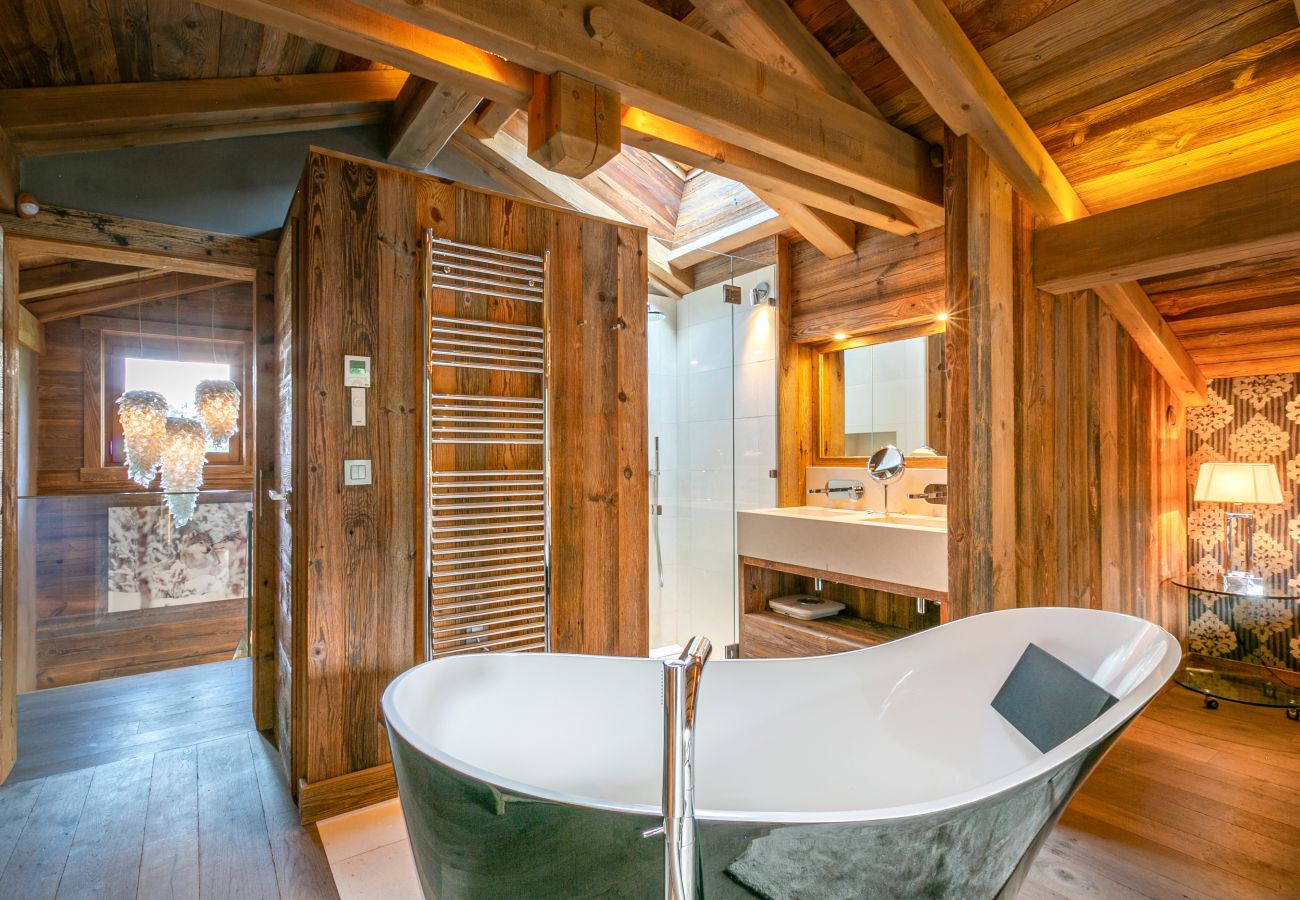 Chalet in Megève - Winter Megeve__ Chalet Majestic, Spa Privé