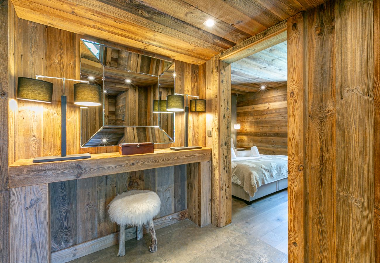 Chalet in Megève - Winter Megeve__ Chalet Majestic, Spa Privé