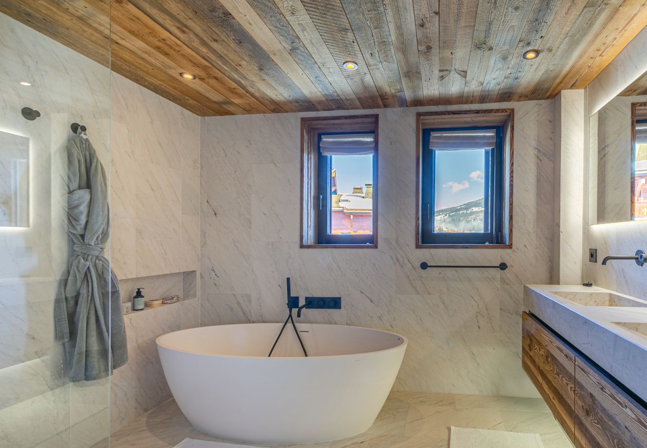 Chalet in Megève - Winter Megeve __ Chalet Altissima, Spa Privé