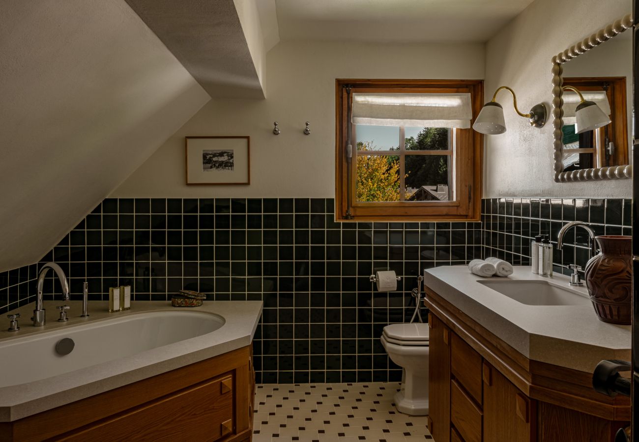 Chalet in Megève - Winter Megeve __ Le Chalet Lodge Iconic