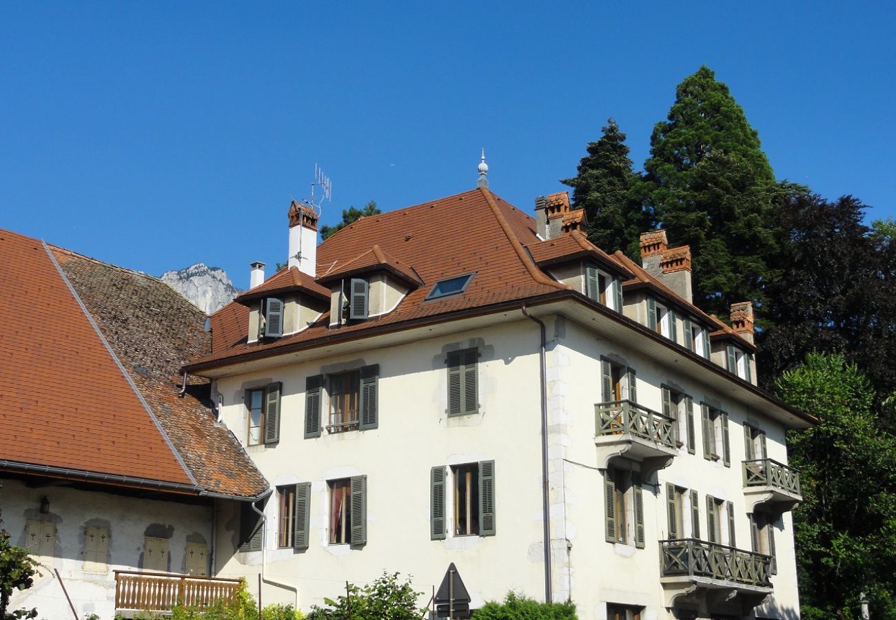 Apartment in Menthon-Saint-Bernard - MENTHON - Le Nidélia, Studio cocooning 4★