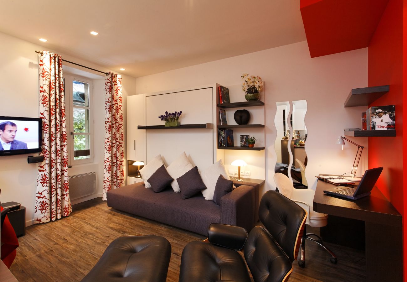 Apartment in Menthon-Saint-Bernard - MENTHON - Le Nidélia, Studio cocooning 4★