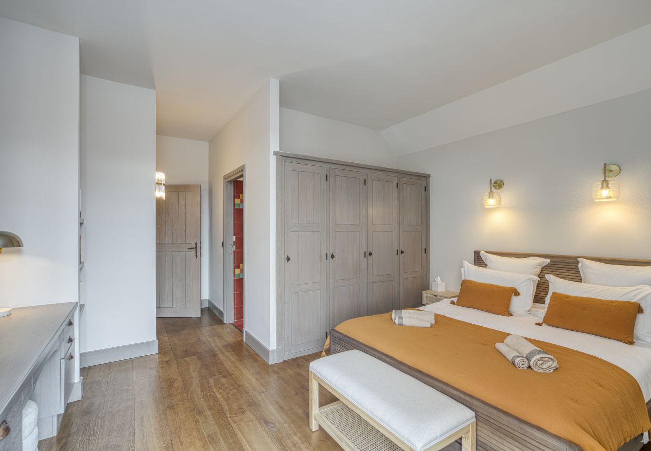 Villa in Veyrier-du-Lac - VEYRIER - Villa Collection, piscine, ponton privé,