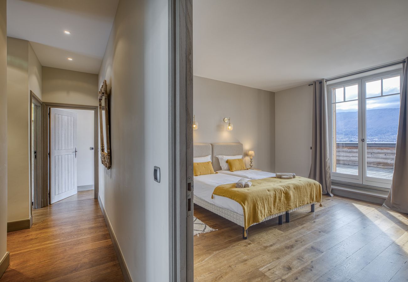 Villa in Veyrier-du-Lac - VEYRIER - Villa Collection, piscine, ponton privé,