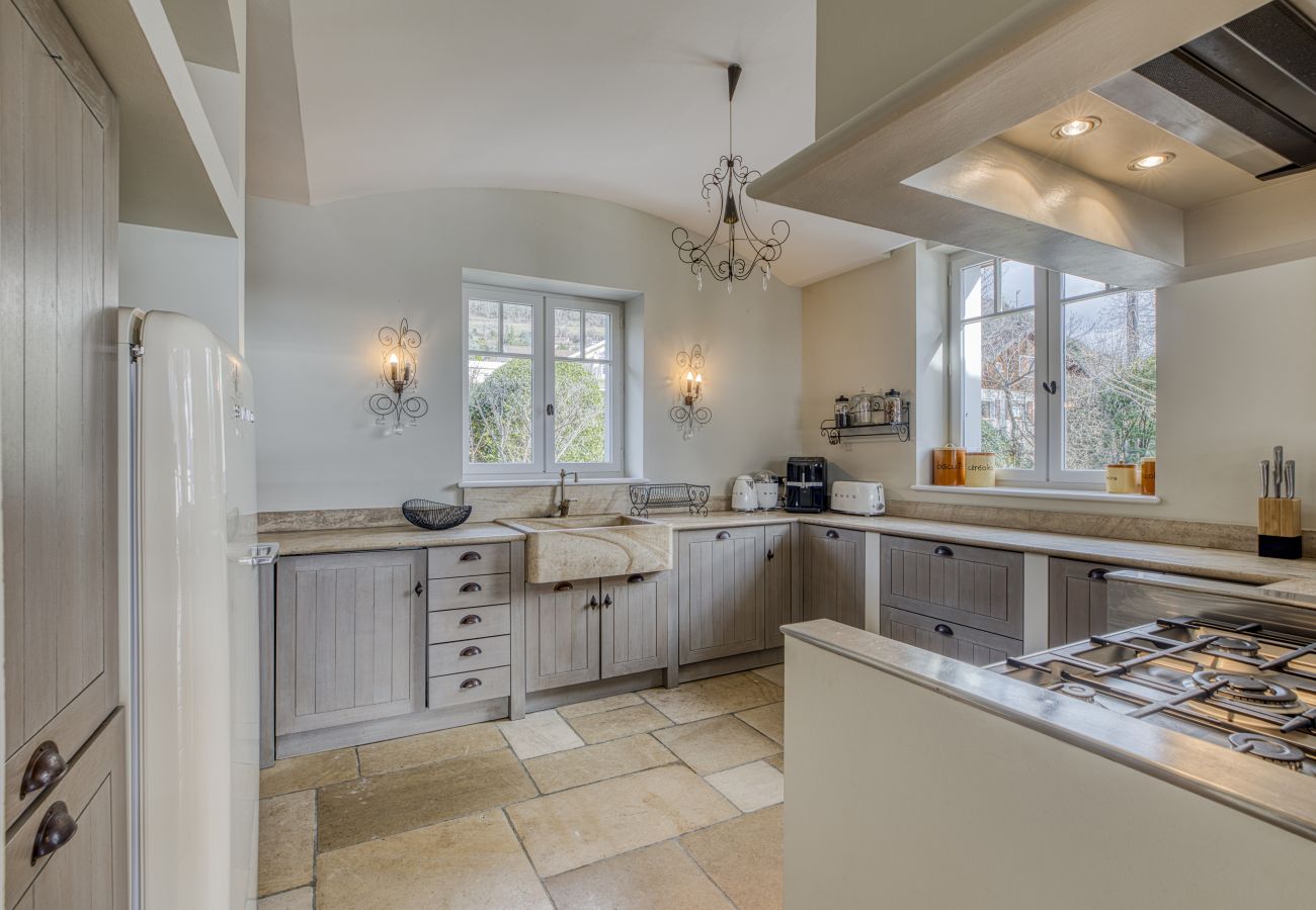 Villa in Veyrier-du-Lac - VEYRIER - Villa Collection, piscine, ponton privé,