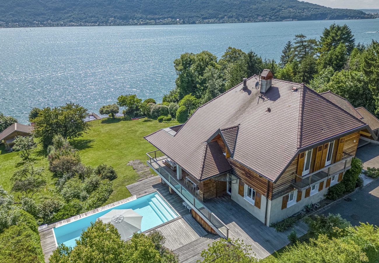 Villa in Veyrier-du-Lac - VEYRIER - Villa Collection, piscine, ponton privé,