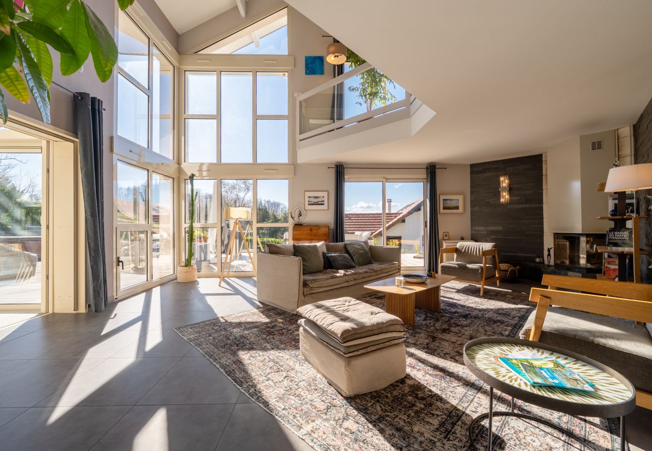 Villa in Annecy-le-Vieux - ANNECY LE VIEUX - Villa Lumina, piscine, 10p