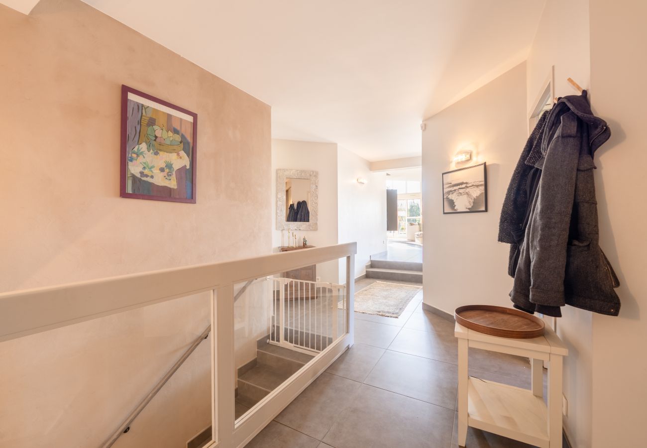 Villa in Annecy-le-Vieux - ANNECY LE VIEUX - Villa Lumina, piscine, 10p