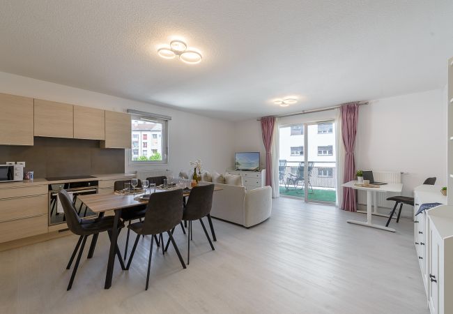 Apartment in Annecy - Annecy - L'Échappée du Lac 4p
