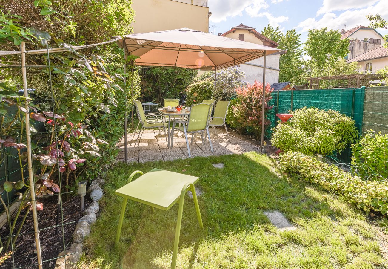 Apartment in Annecy - ANNECY - Le Nid des Alpes, cosy et calme