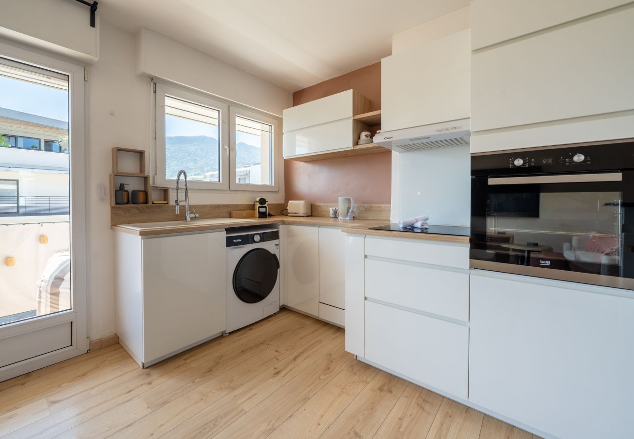 Apartment in Saint-Jorioz - SAINT-JORIOZ -  Le Balcon des Violettes