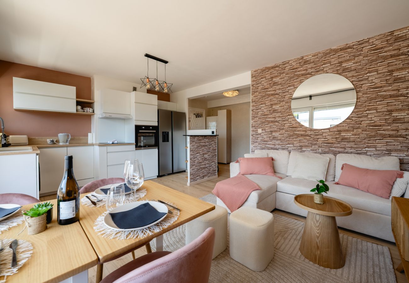 Apartment in Saint-Jorioz - SAINT-JORIOZ -  Le Balcon des Violettes