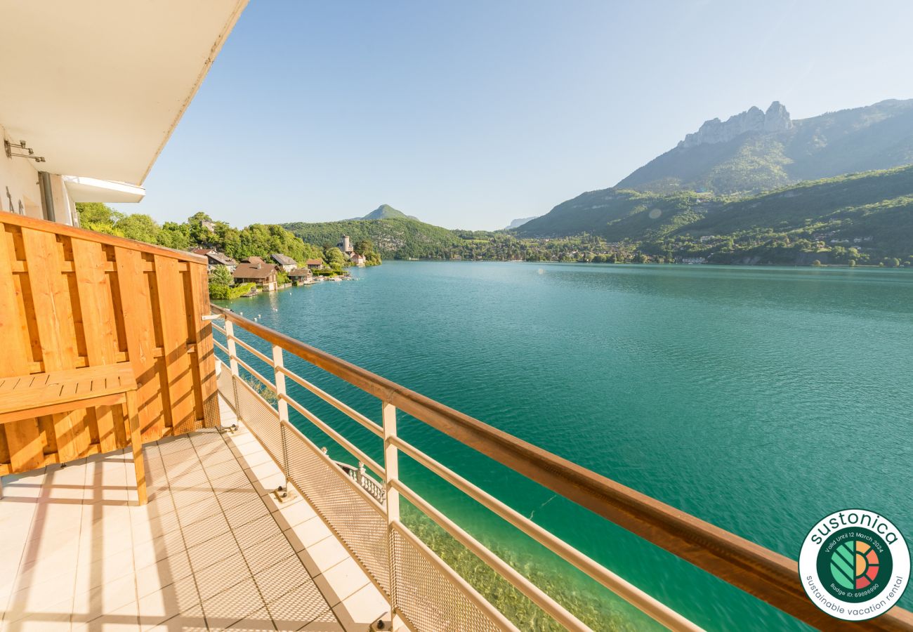 appartement 6 personnes, vue sur le lac, location saisonnière, conciergerie haut de gamme, vacances, hôtel, annecy, été