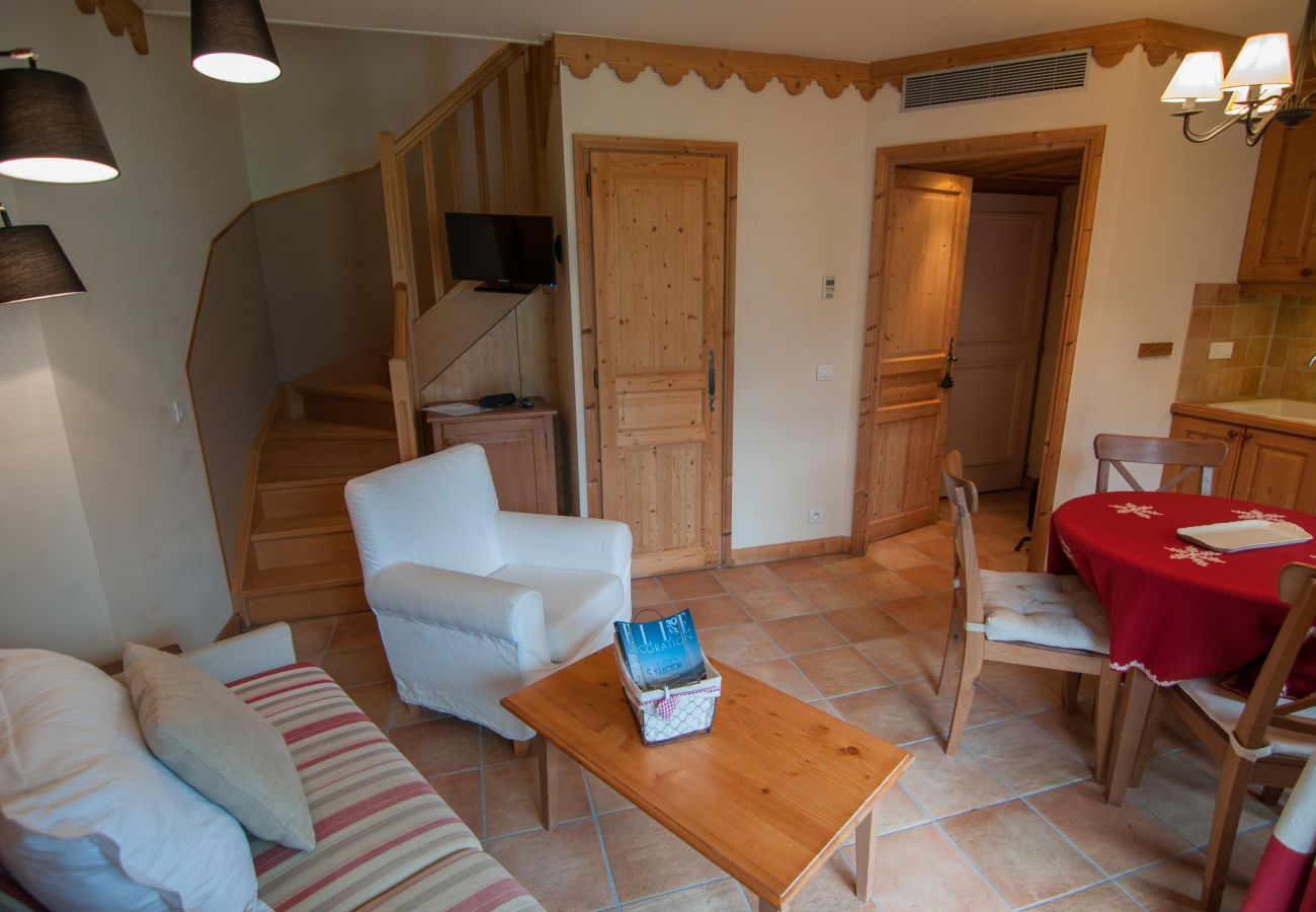 salon, baie des voiles, location saisonnière, vacances, annecy, lac, montagne, luxe, appartement, hôtel, neige, soleil