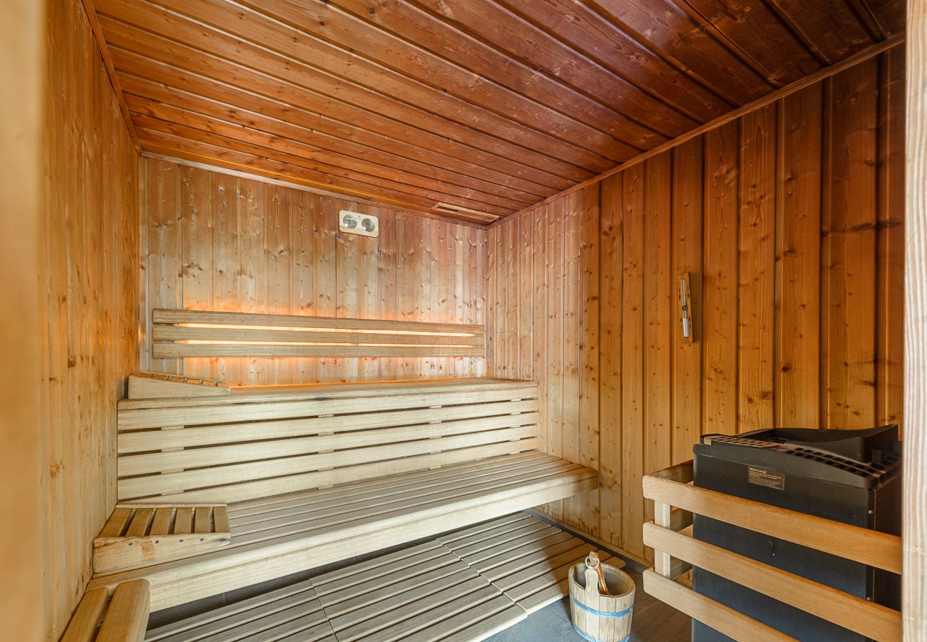 Appartement à La Clusaz - LCZ - Luxueux T2 au pied des pistes, 5*