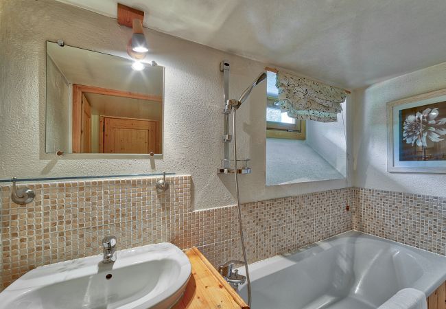 Chalet à Chamonix-Mont-Blanc - Chalet Heidi Chalet à Chamonix-Mont-Blanc - Chalet Heidi