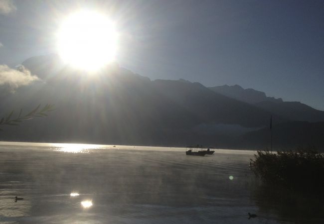 maison, luxe, location saisonnière, conciergerie haut de gamme, vacances, neige, hôtel, st jorioz, soleil, été, lac, annecy 