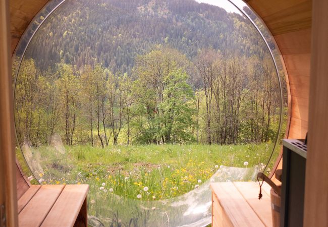 Chalet à La Clusaz - LCZ - Le Chalet 5* Cocon des Confins - 14 p Chalet à La Clusaz - LCZ - Le Chalet 5* Cocon des Confins - 14 p