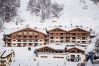 Appartement à La Clusaz - LCZ - Charmant T3 avec vue Aravis et spa, 4* Appartement à La Clusaz - LCZ - Charmant T3 avec vue Aravis et spa, 4*