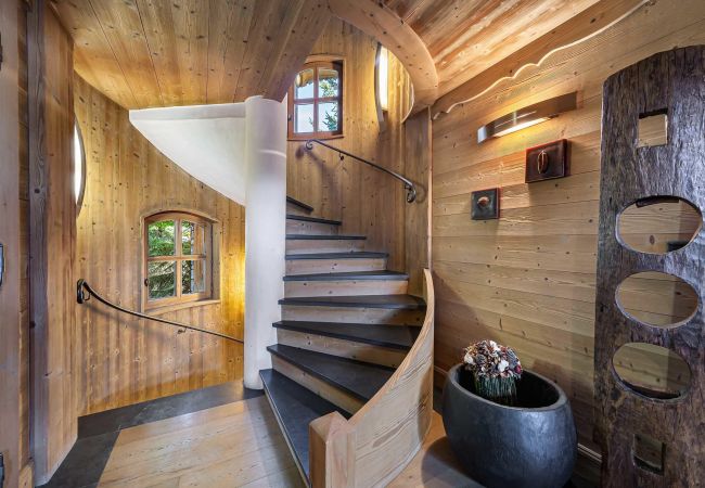 Chalet à Courchevel - Winter Courchevel -- Le Wood and Stone SKI IN OUT Chalet à Courchevel - Winter Courchevel -- Le Wood and Stone SKI IN OUT