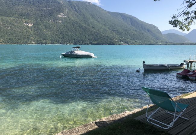  à Doussard - LA MAISON DU LAC 15 pers.