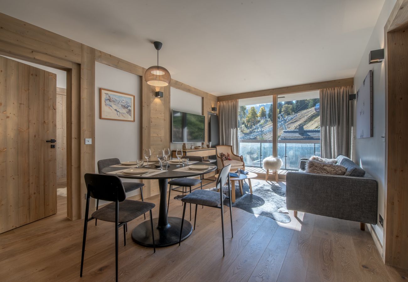 résidence Courchevel au pied des pistes, location avec piscine, airbnb Courchevel, concierge luxe alpes, séjour ski 