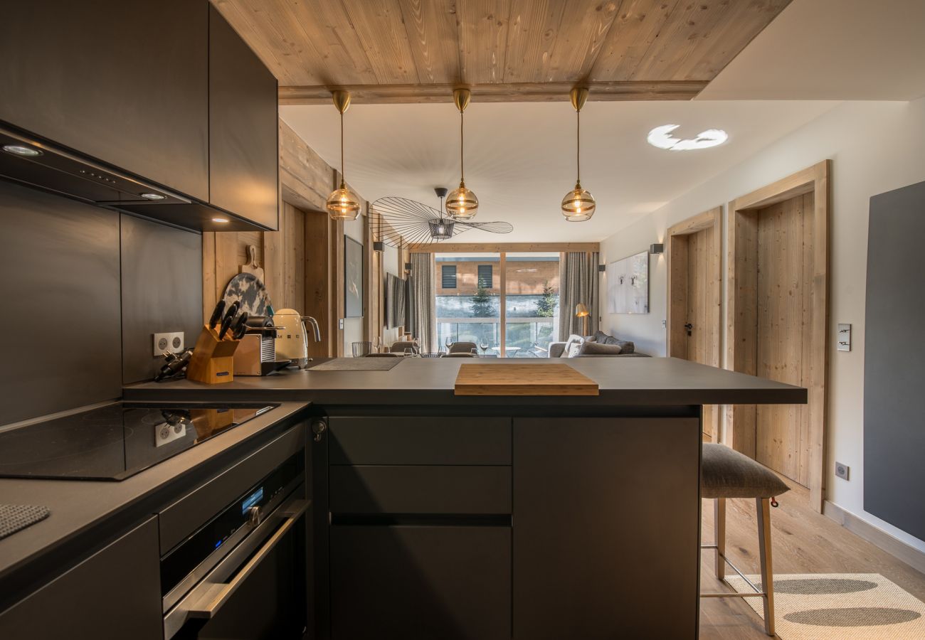 Location appartement de ski à Courchevel pour des vacances d'hiver avec une cuisine entièrement équipée en SMEG 