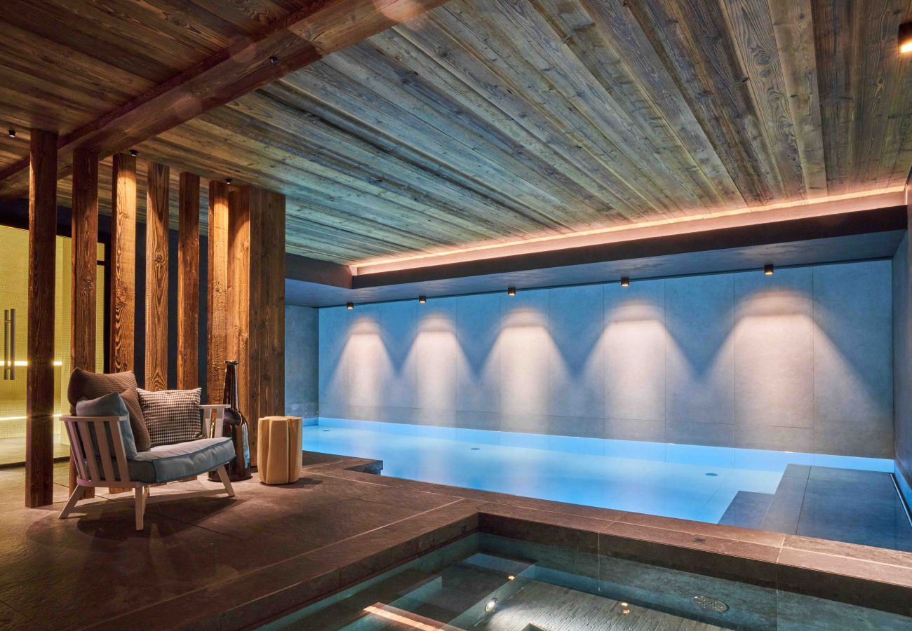 piscine, chalet de luxe, location saisonnière, combloux, vacances, lac, montagne, Mont-Blanc, villa, hôtel, neige, soleil 