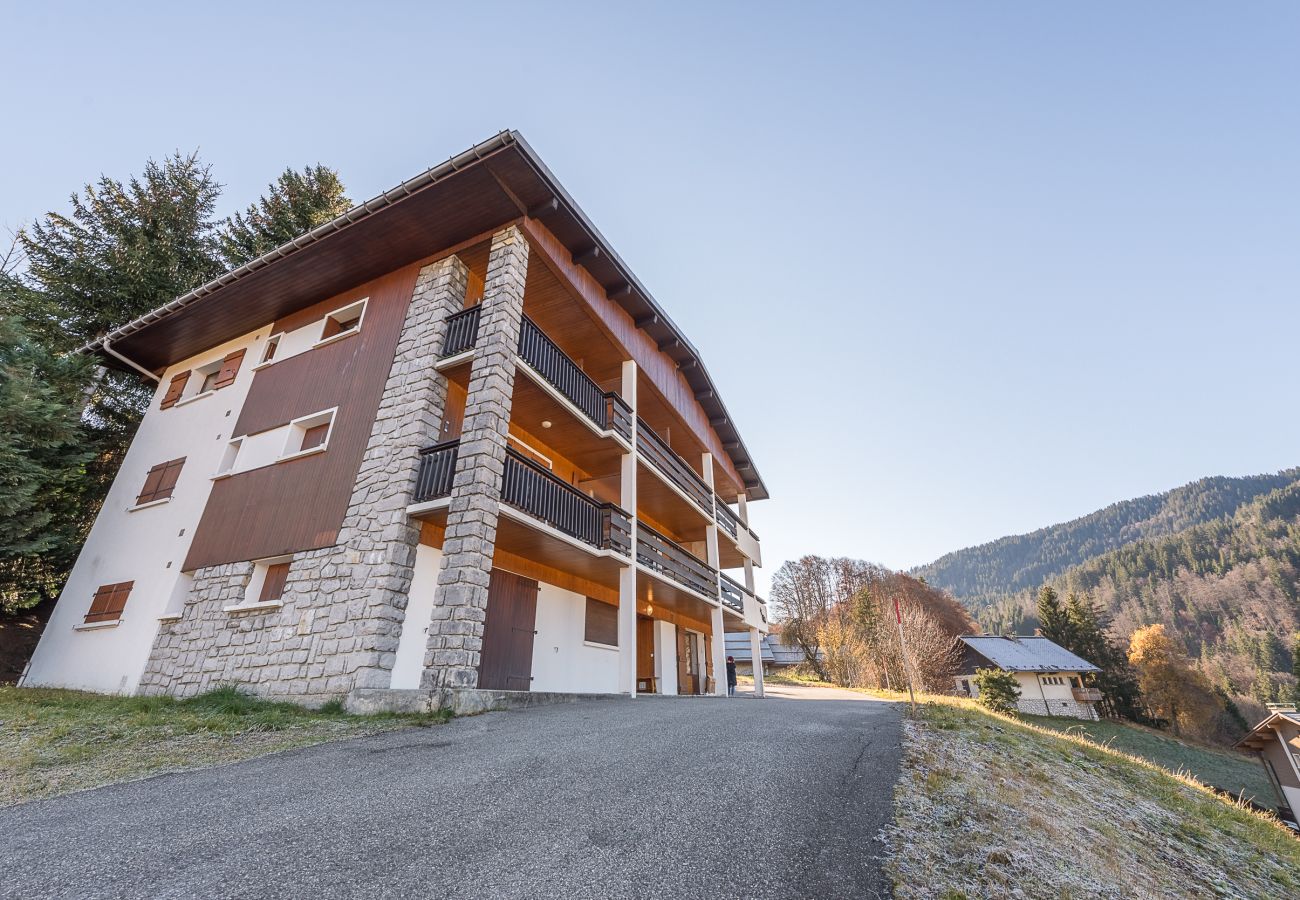 Appartement à La Clusaz - LCZ -SKI IN/OUT Cret du Merle, Parking. 4P.