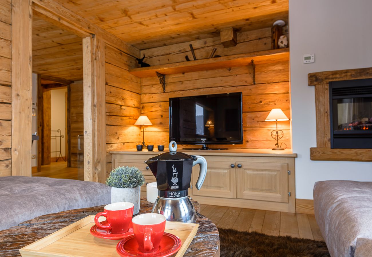 chalet, luxe, location saisonnière, conciergerie haut de gamme, vacances, neige, hôtel, soleil, hiver, montagnes, La Clusaz 