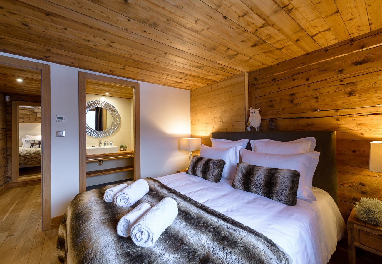 chalet, luxe, location saisonnière, conciergerie haut de gamme, vacances, neige, hôtel, soleil, hiver, montagnes, La Clusaz 