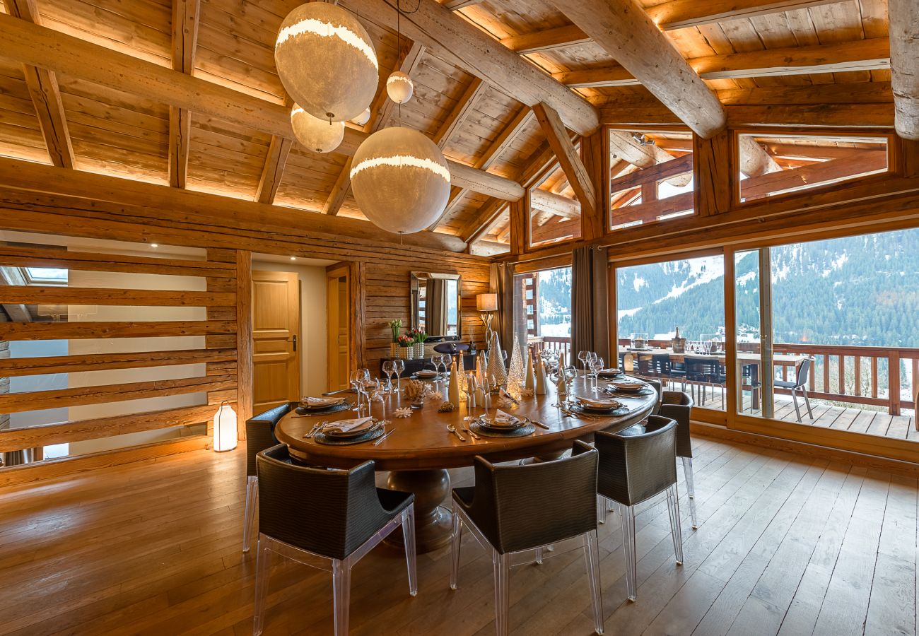 chalet, luxe, location saisonnière, conciergerie haut de gamme, vacances, neige, hôtel, soleil, hiver, montagnes, La Clusaz